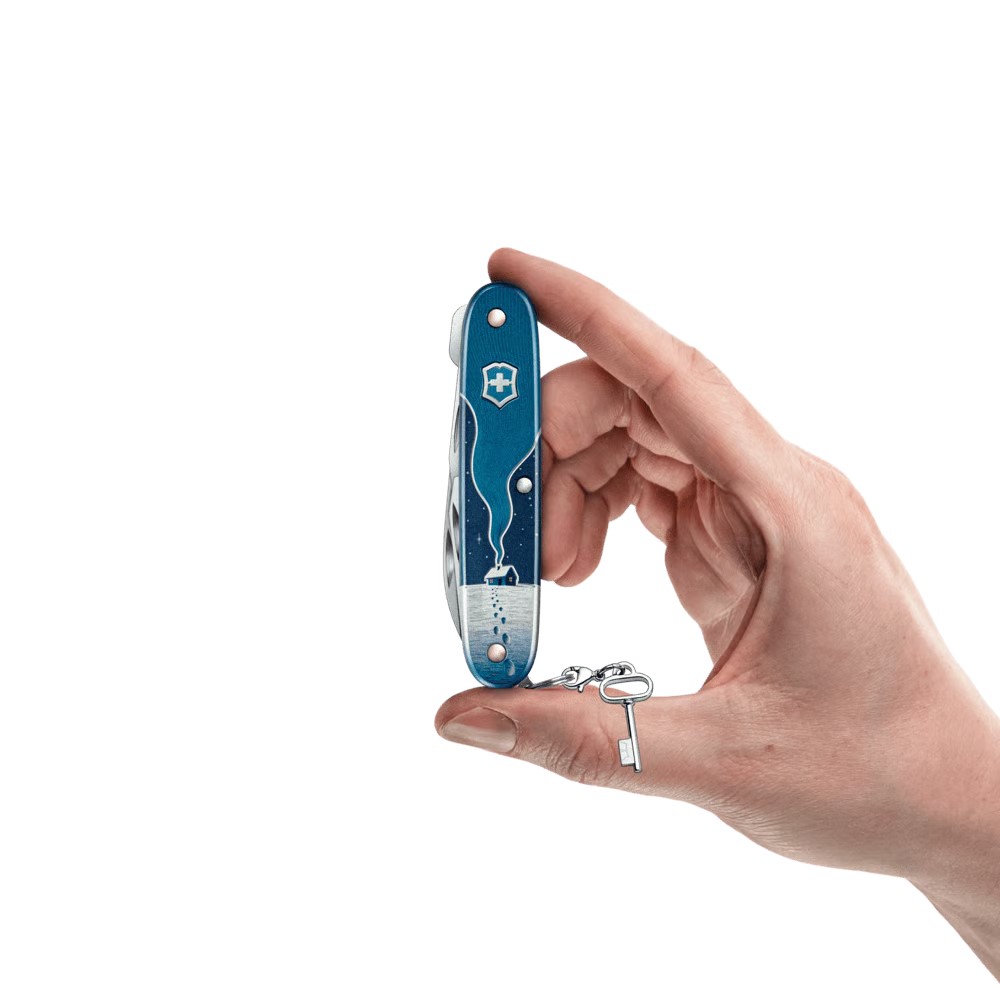 Victorinox 0.8211.22E1 Synergy Alox 93 mm Pocket Knife Winter Magic Edition 2026 - Image 5